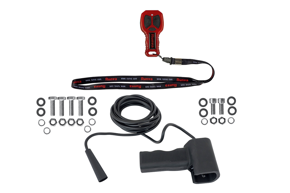 Лебёдка автомобильная электрическая 12V Runva 20000 lbs влагозащищенная, синтетический трос