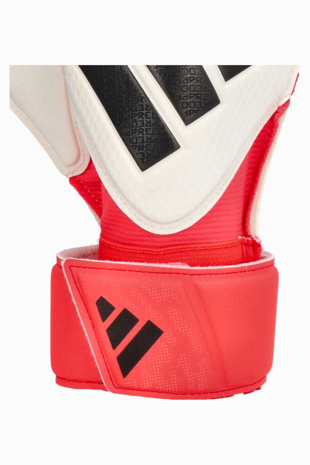 Вратарские перчатки adidas Predator Match