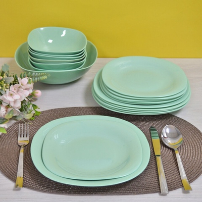 Столовый набор 19 предметов "GREEN" квадрат. (99200)