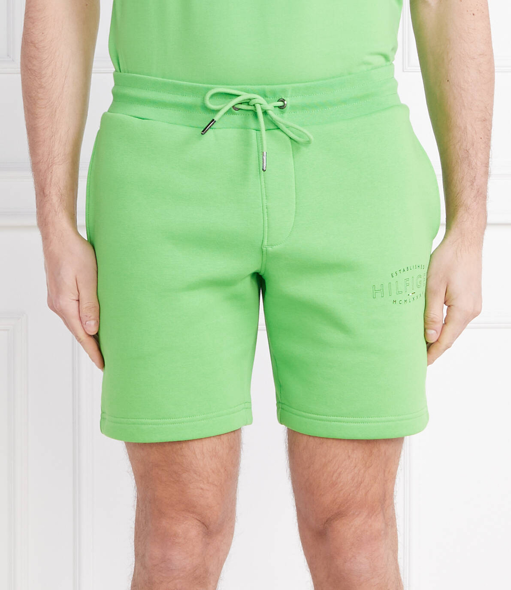шорты hilfiger curve logo sweatshort Tommy Hilfiger - зеленый(MW0MW30014)