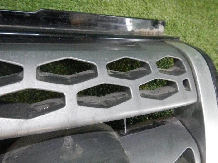 Решетка радиатора Range Rover Evoque 1 (2015-2018)