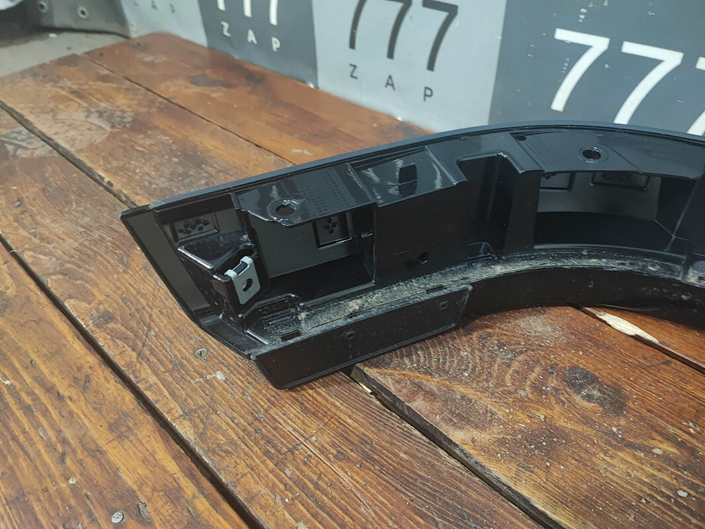 Расширитель крыла заднего левого G-Class (W463) 18-нв Б/У Оригинал A46388007019999