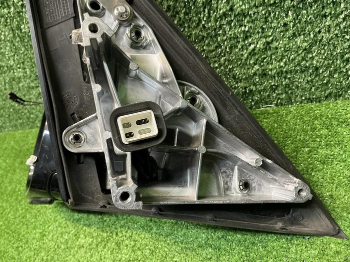 Зеркало левое BMW X5 G05 (2018-н.в.) 9 контактов