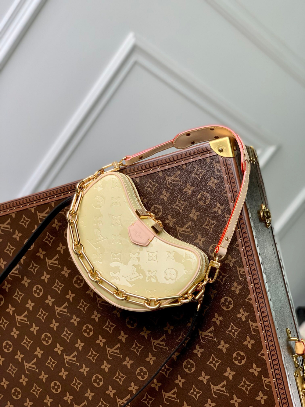 Louis Vuitton Croissant PM Bag