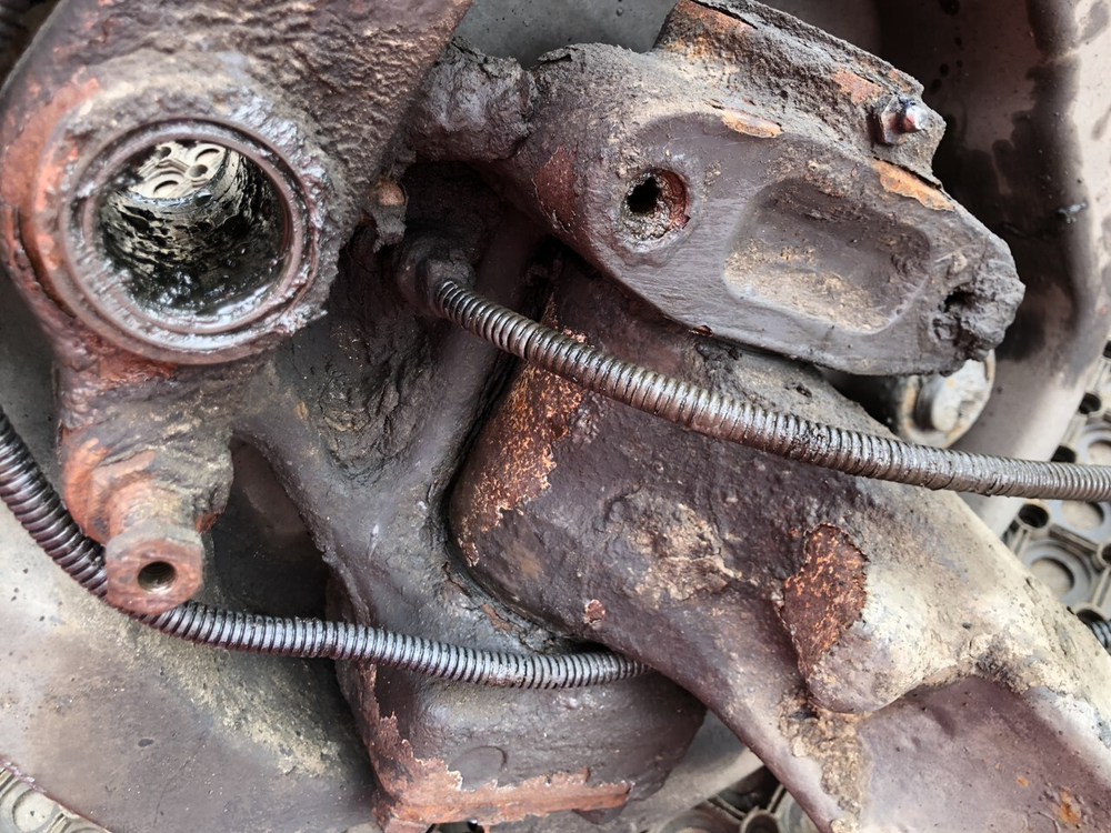 Балка передняя в сборе