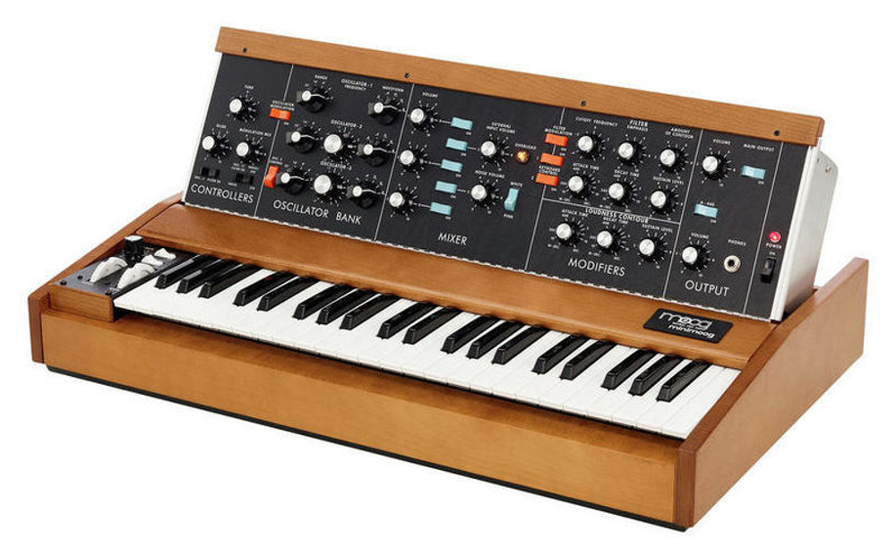 Аналоговый синтезатор Moog Minimoog Model D
