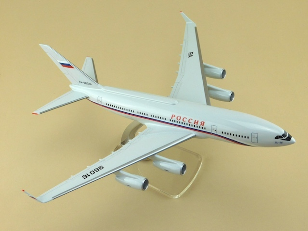Модель самолета Ил-96-300ПУ (М1:144, СЛО Россия)