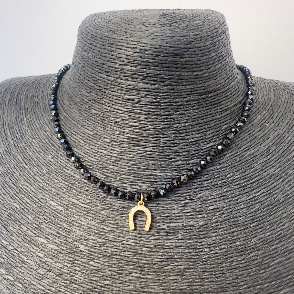 Чокер "Подкова Удачи" со шпинелью