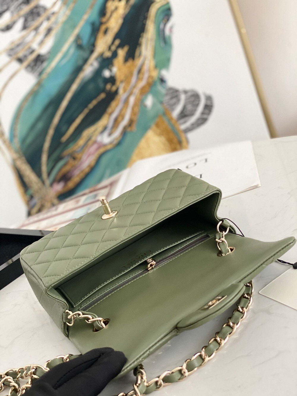 Chanel Flap 20 cm