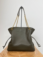 MEDIUM JAMIE SHOPPING ИЗ КОЖИ ЯГНЕНКА