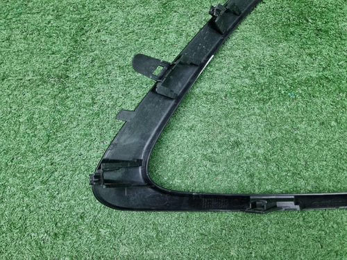 Накладка переднего бампера Toyota Camry xv70 20-нв