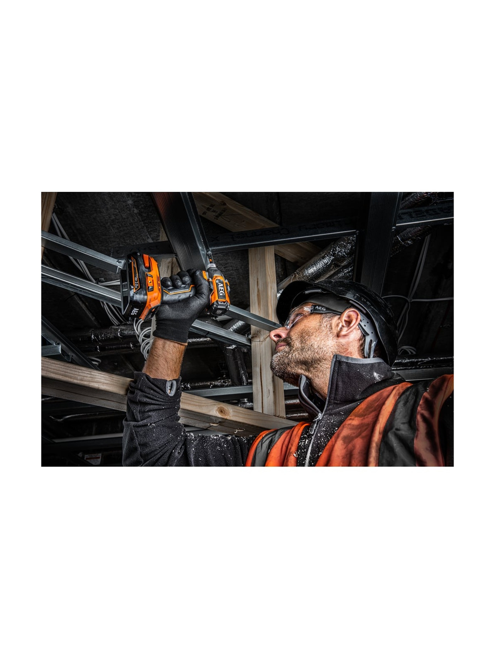 Бесщеточный аккумуляторный импульсный винтоверт BSS18SBL-0 AEG 4935472278