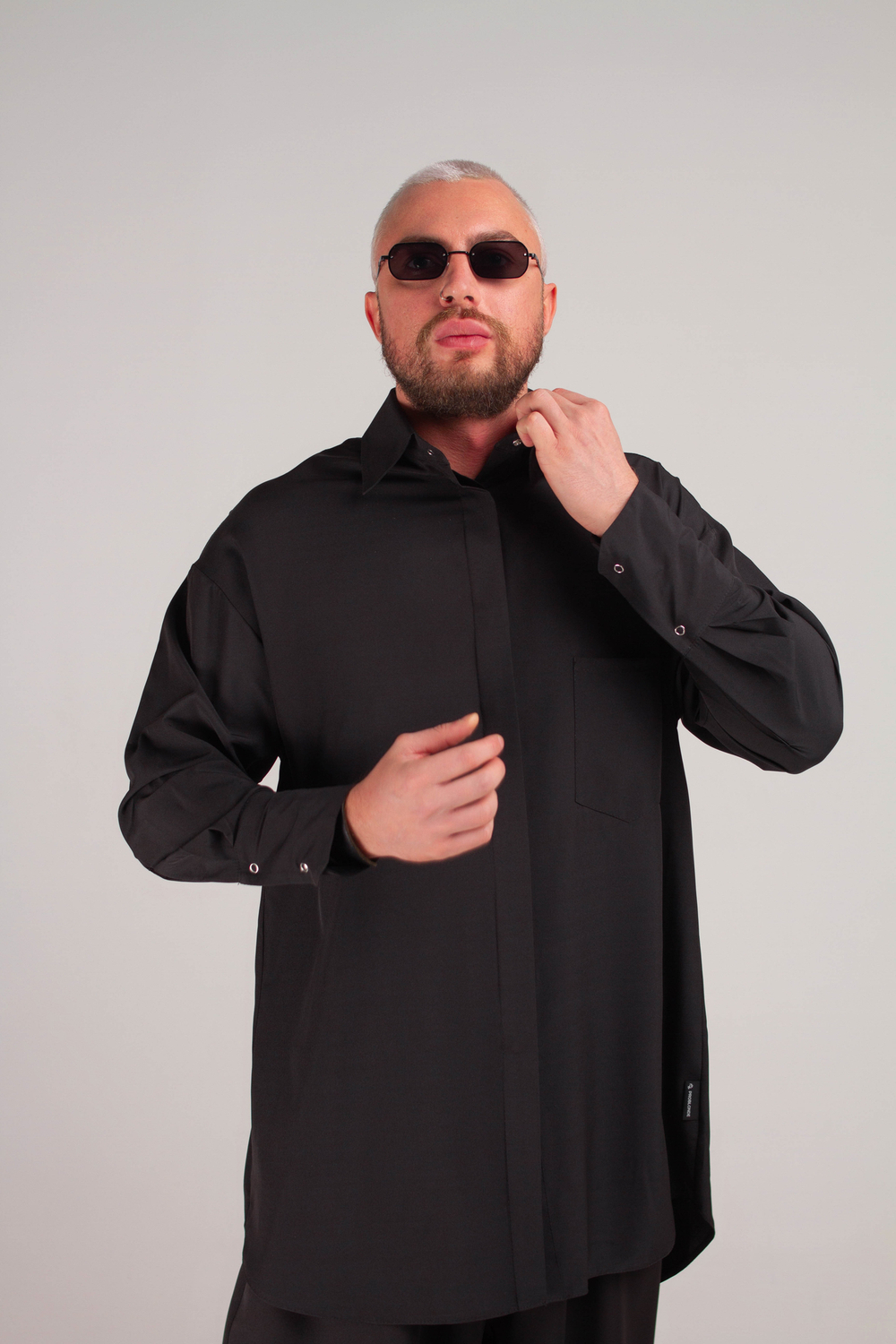 МУЖСКАЯ УДЛИНЕННАЯ РУБАШКА. PROF