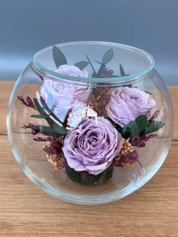 Натуральные пионы в стекле, вакуум