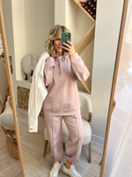 Костюм с поло пудра