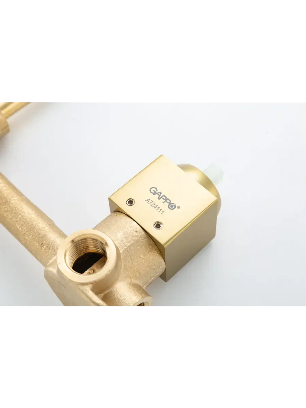 Смеситель для раковины скрытого монтажа Gappo G1017-13