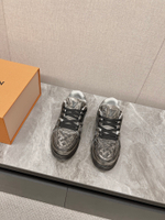 Louis Vuitton Trainer (4 colors)