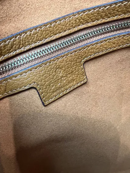Средняя сумка на плечо Gucci Aphrodite коричневый