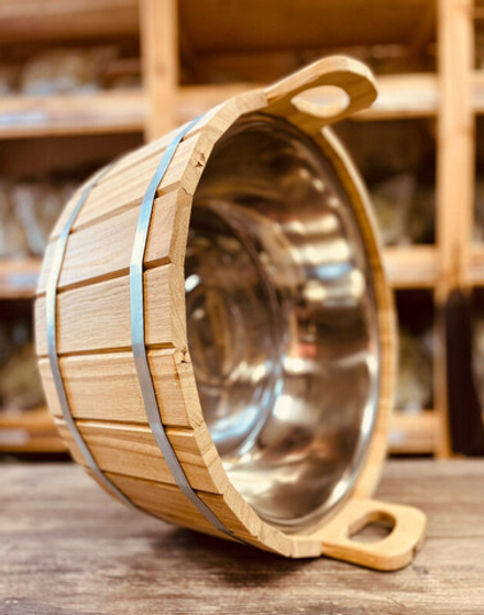 Шайка дубовая  с нерж. вставкой, 10 л. ДЛТ-9