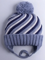 Шапка вязаная зимняя для детей