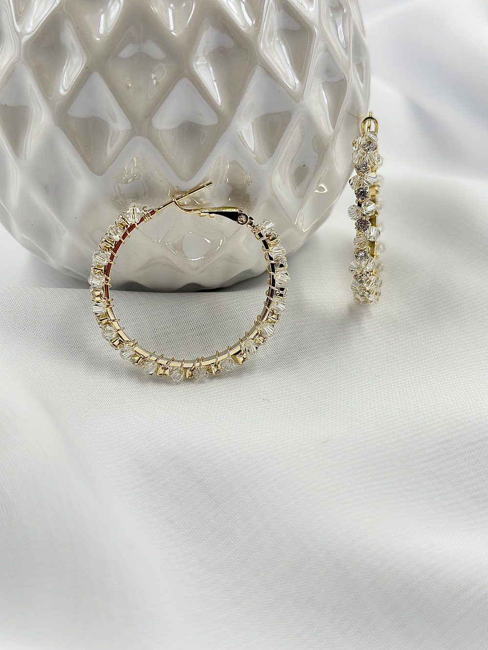 Серьги кольца из кристаллов, оттенок золото