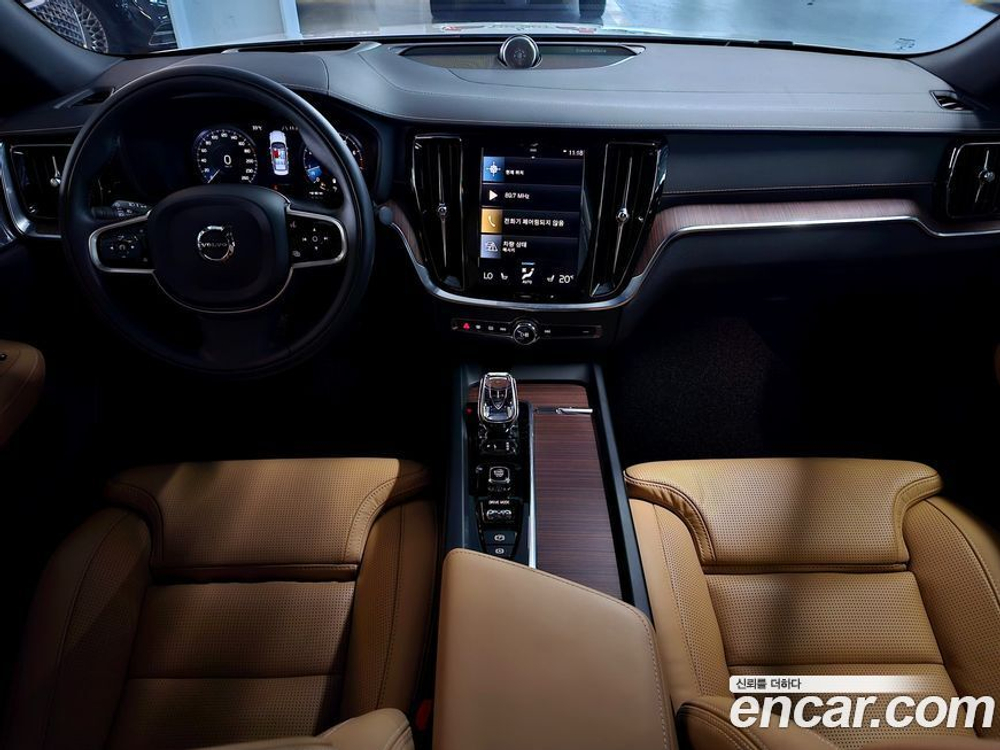 Volvo S60 3 Generation B5 Inscription (09.2021)