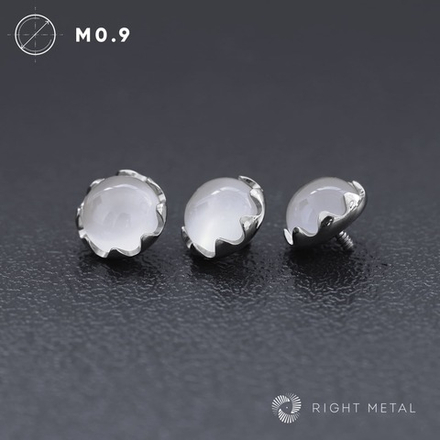Amulet v.2 Moonstone