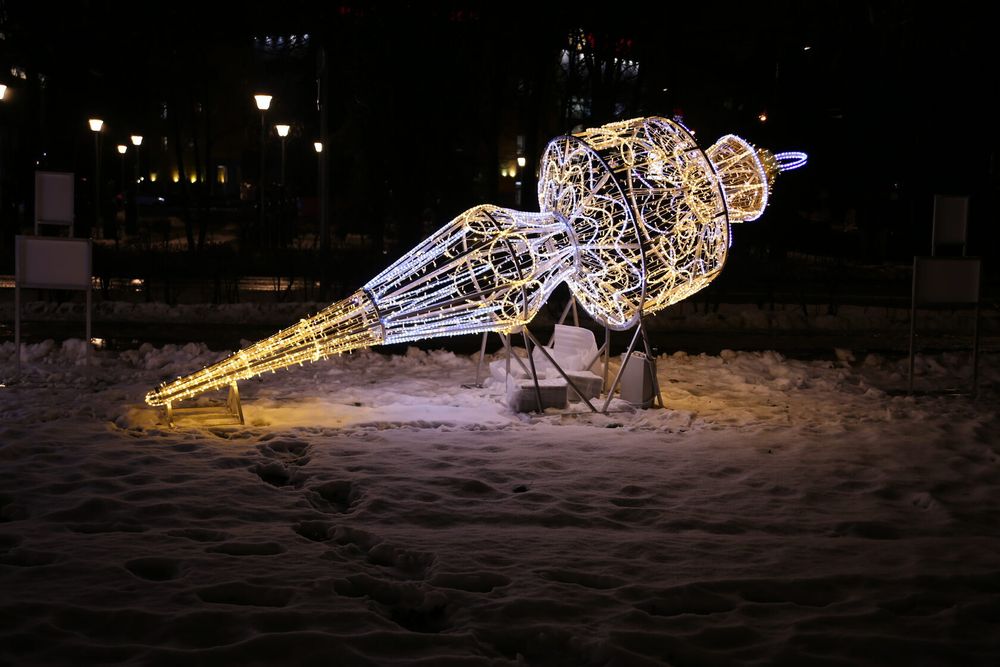 Светодиодный шар - елочная подвеска