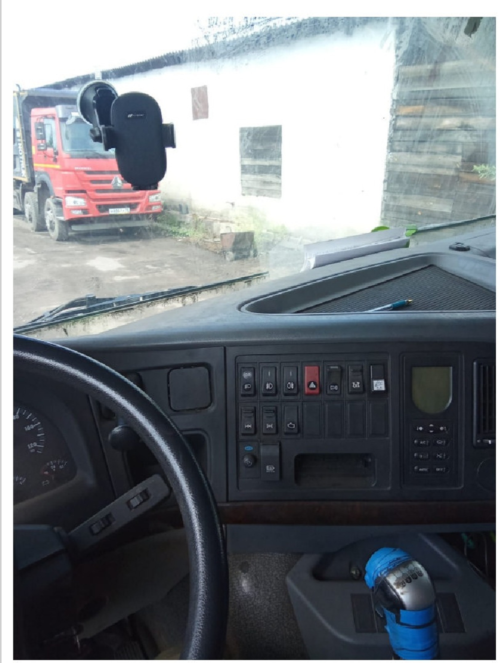Howo ZZ* 8x4 Самосвал ZZ3407S3867E (Дизель, 9,7 л, 373 л.с, МТ)