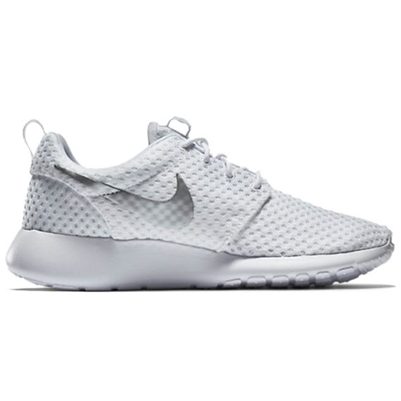 NIKE Roshe One Беговые кроссовки Низкие Женские