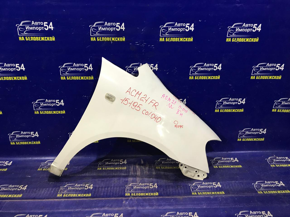Крыло переднее правое TOYOTA IPSUM 2001-2009