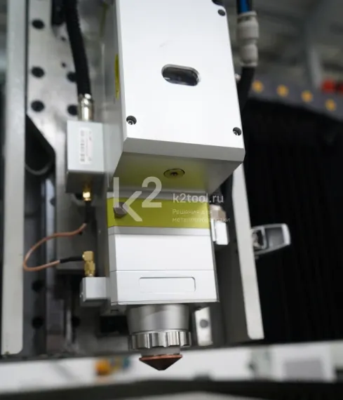 Базовый лазерный станок HGTECH SMART6015 3 кВт для резки листов металла