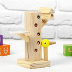 4601096 Развивающая игра "Достань червячка из дерева" 20,5×9×9 см, 10 червячков