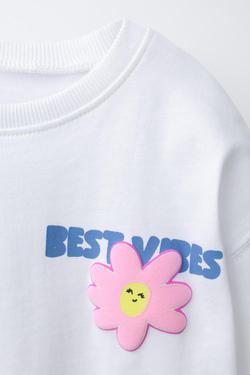 ZARA ФУТБОЛКА СО СТИКЕРАМИ, БЕЛЫЙ