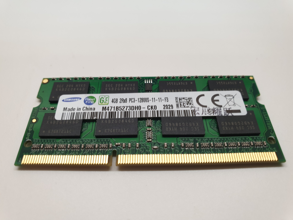 DDR3 4Gb 1600 Mhz So-Dimm 2Rx8 M471B5273DH0-CK0