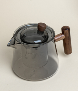 Чайник из огнеупорного стекла 750 мл