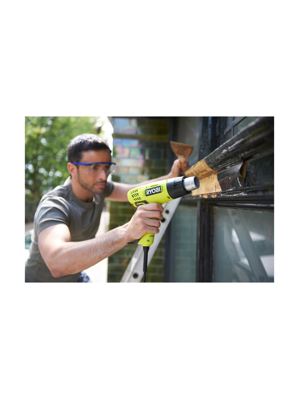 Технический фен Ryobi EHG2000 5133001137