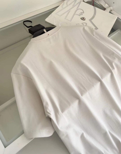 Футболка Moncler