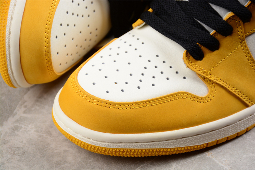 Air Jordan 1 High OG “Yellow Ochre”