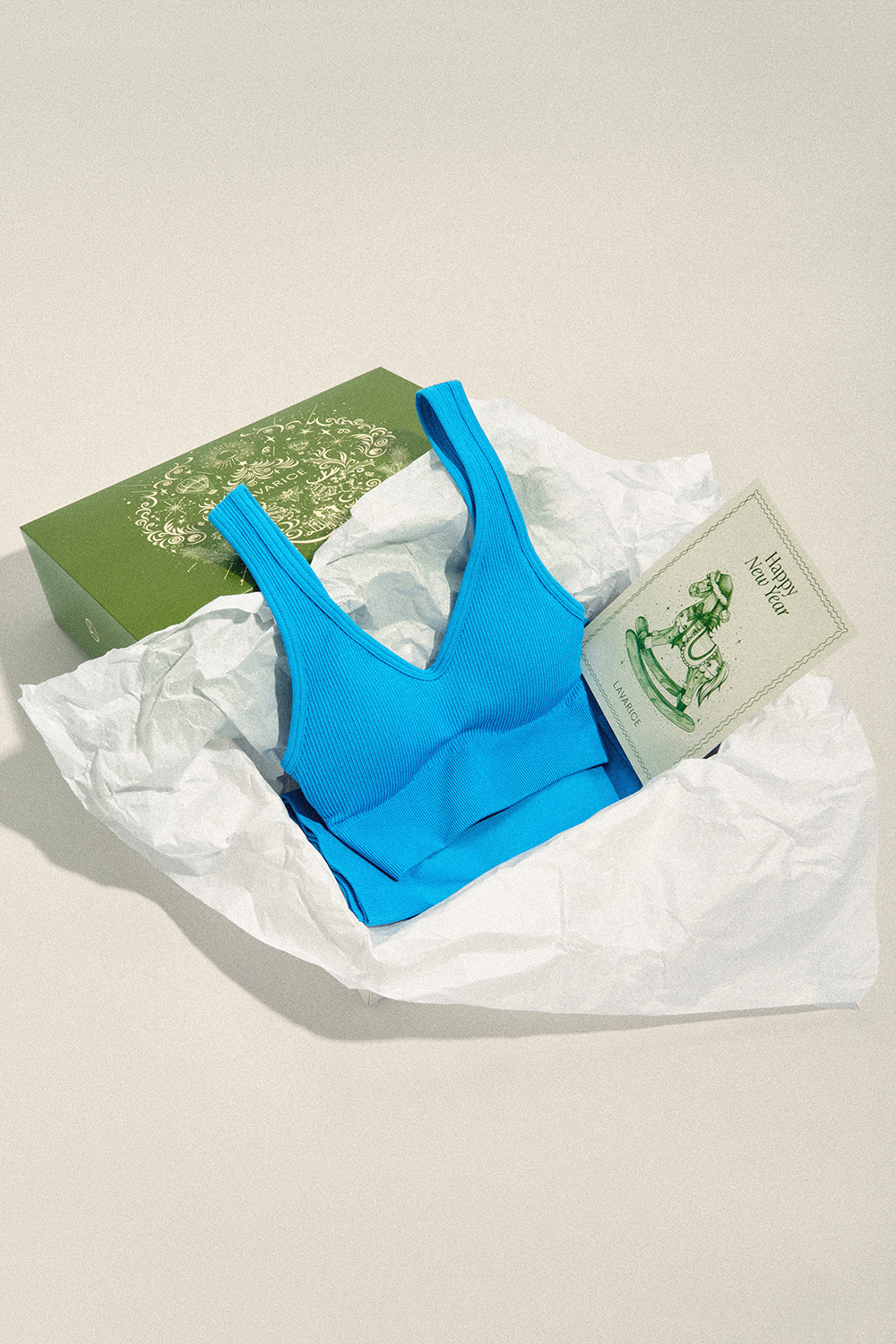 Топ №83 Голубой