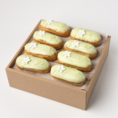 Набор Фисташковых мини-эклеров 8 шт