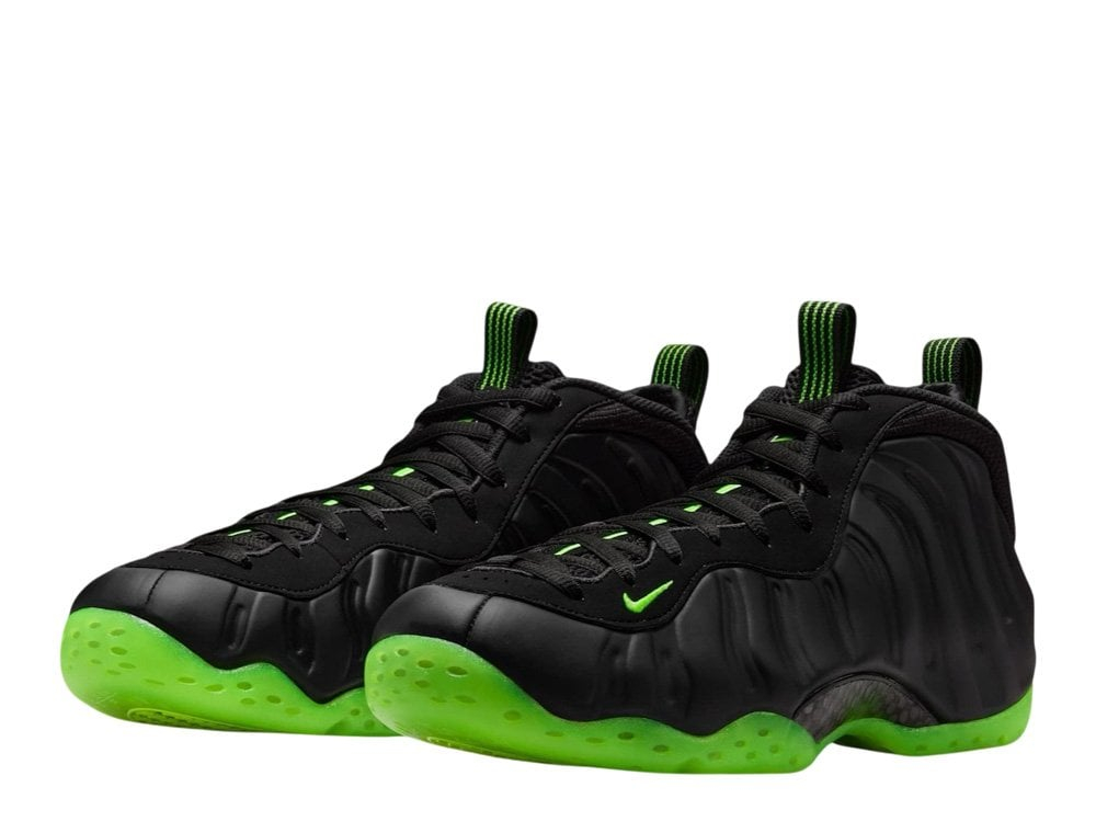 Баскетбольные кроссовки Nike Air Foamposite One "Black Volt"