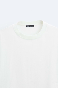 ZARA ФУТБОЛКА ГЕОМЕТРИЧЕСКОГО КРОЯ, ЖЕЛТОВАТО-БЕЛЫЙ