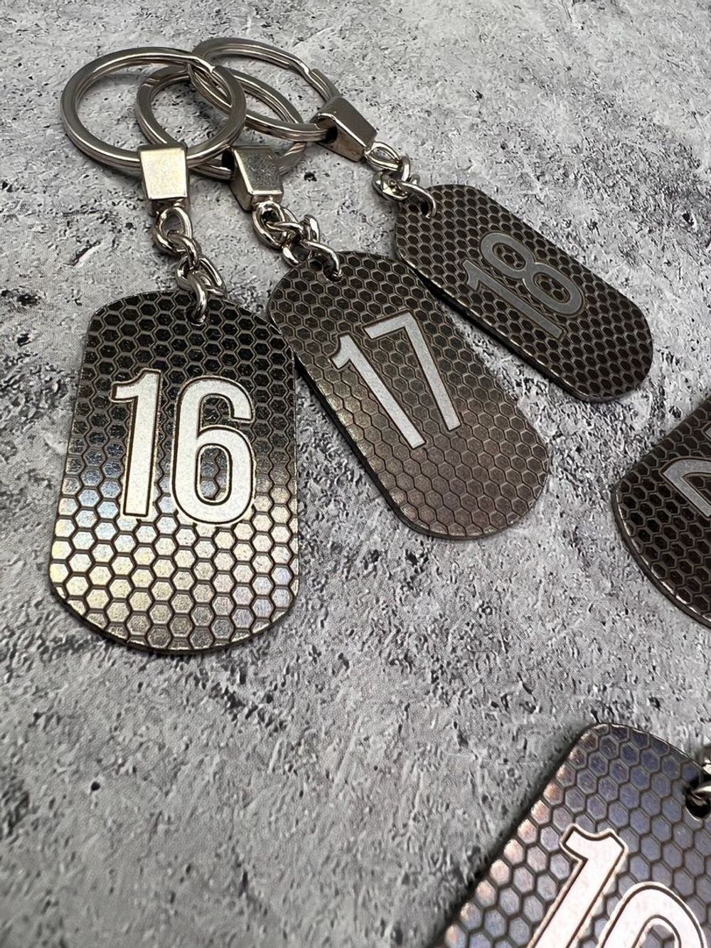 Номерки на ключи металлические 16-20