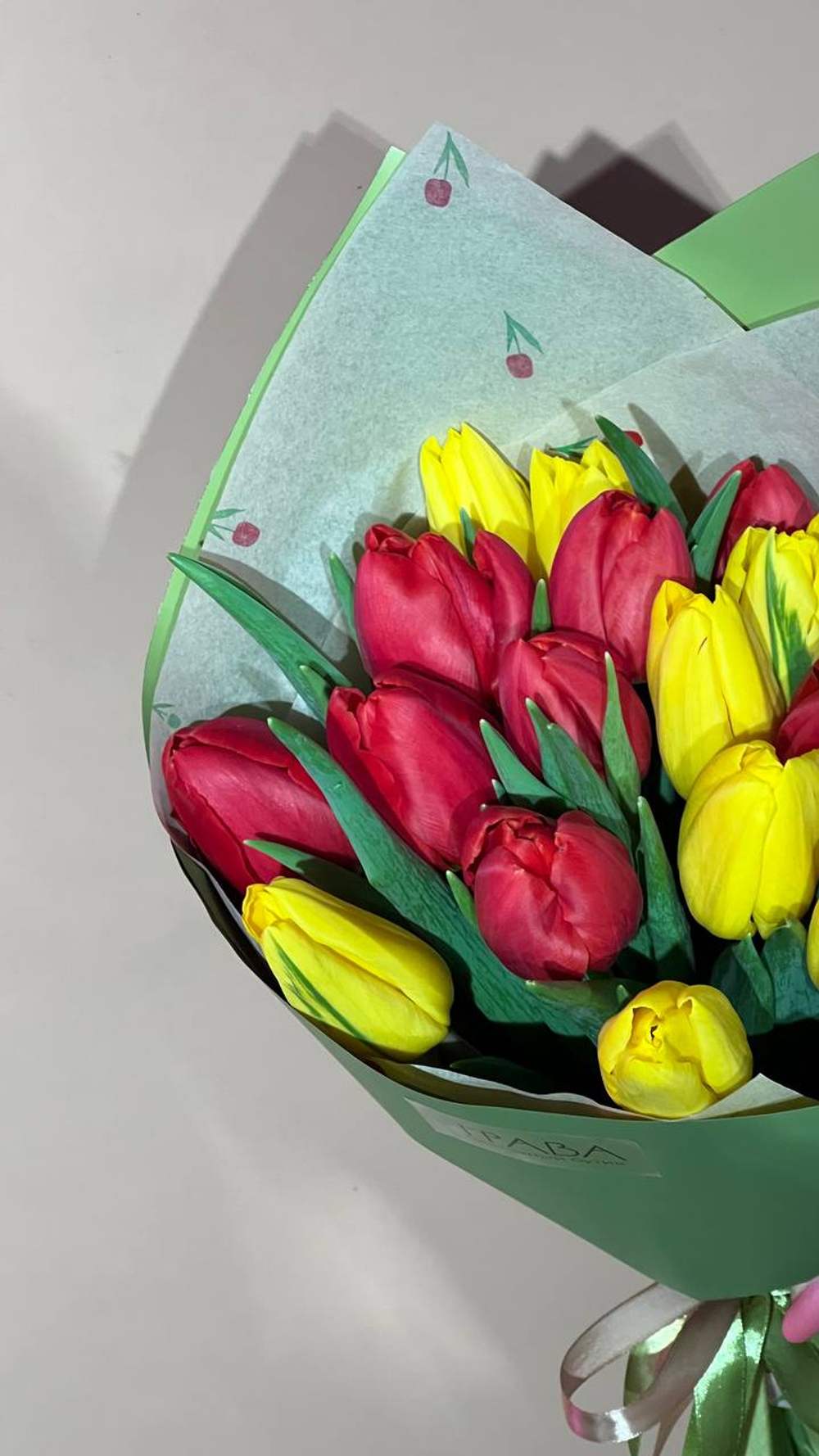 Букет "8 марта" Тюльпаны 19шт