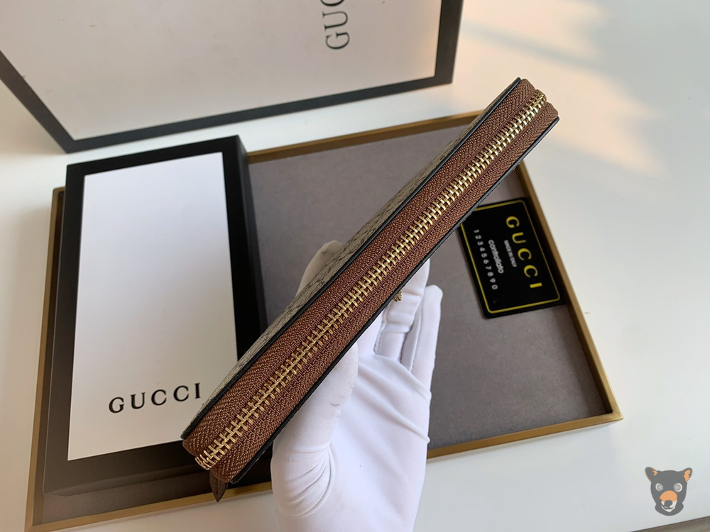 Кошелек Gucci "Neo Vintage GG Supreme"