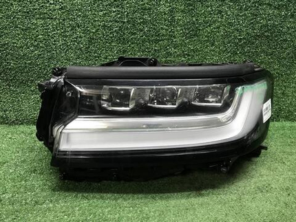Фара левая Toyota Land Cruiser 300 21-нв LED