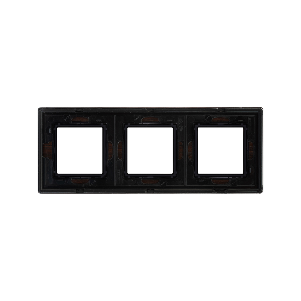 Рамка из натурального дерева, "Avanti", венге, 3 поста (6 мод.)