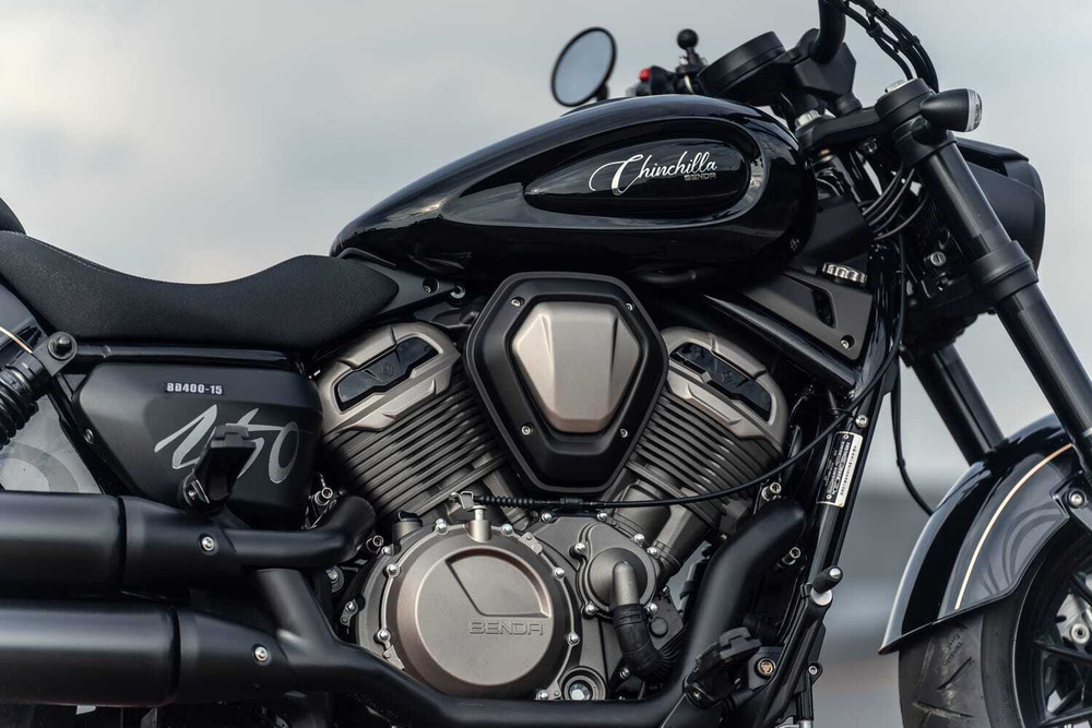 Benda Chinchilla 500 black