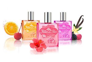 Filles des Iles Flower Chic